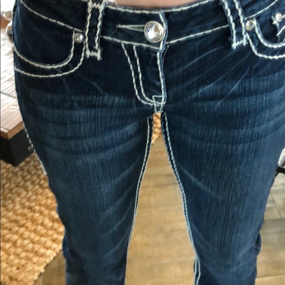 L. A. Idol jeans. Near new. - Picture 6 of 13